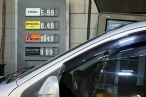 Preço da gasolina bate recorde (foto; reprodução)