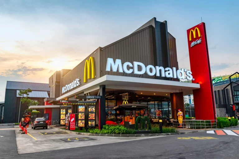 Mc Donalds anuncia fechamento de lojas em país