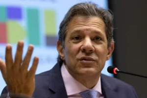 Haddad diz que incentivo para compra de carros novos será temporário