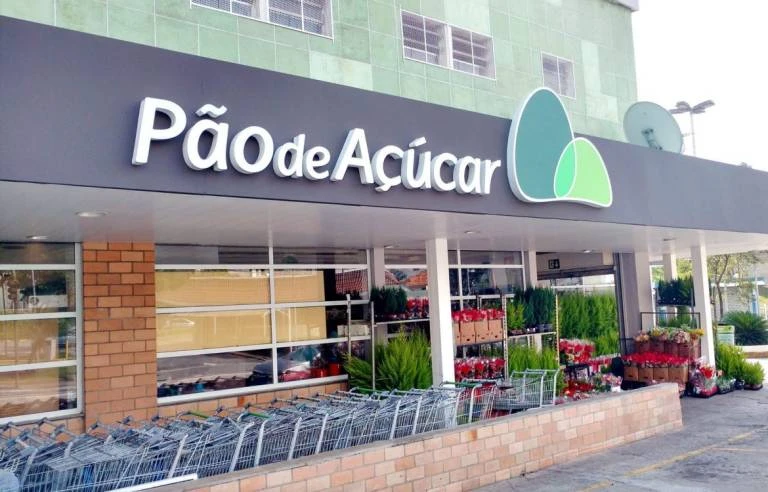 Bilionário oferece R$ 4 bi por unidade do Pão de Açúcar na Colômbia