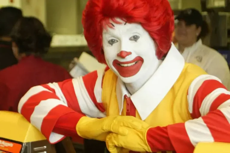 Ronald McDonald: personagem criado em 1963 foi aposentado pela marca em 2016