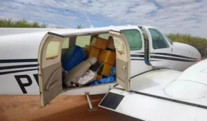 Avião com cocaína foi interceptado pela PF (foto: reprodução - Tag Notícias)