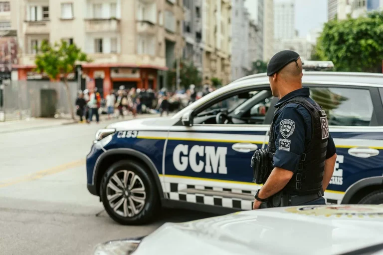 GCM são presos por abuso sexual