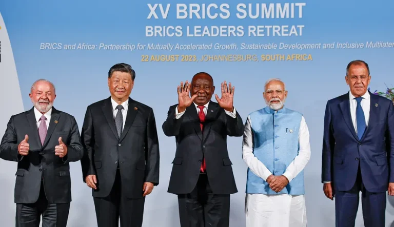 Formado há 12 anos por Brasil, Rússia, Índia, China e África do Sul, o Brics ganhará seis novos membros (foto: reprodução - Tag Notícias)