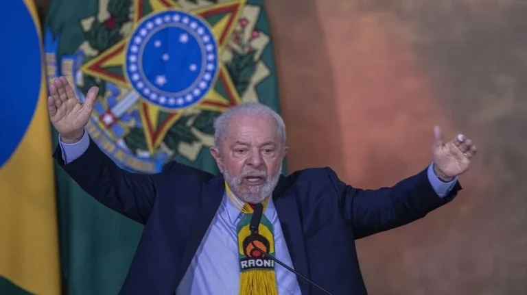 Lula em anúncio sobre novo plano de segurança para a Amazônia - 05/06/2023 (foto: Joédson Alves/Agência Brasil - reprodução Tag Notícias)