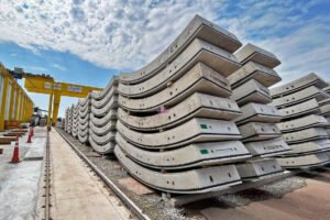 Peças dos anéis de concreto já fabricados (CMSP)