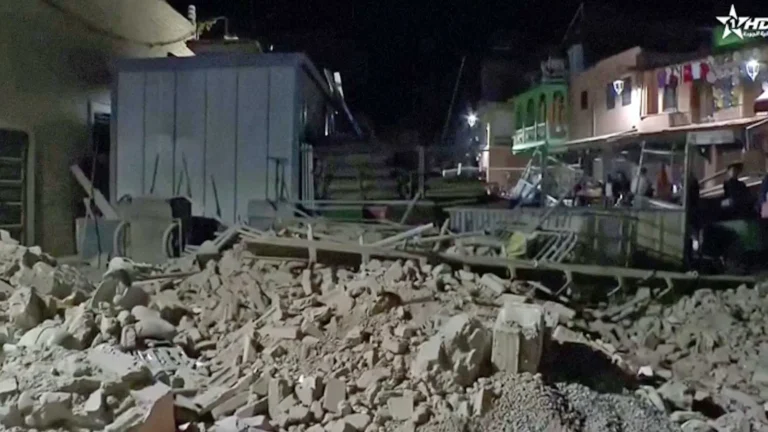 Terremoto de magnitude 6.8 atinge Marrocos (Foto: Al Oula TV)