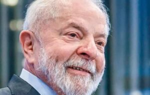 Lula bate recorde de gastos (Foto: Reprodução)