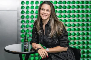Raquel Zagui, vice-presidente de Pessoas da Heineken no Brasil