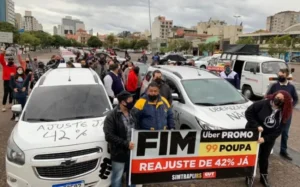 Motoristas de aplicativos como Uber e 99 marcam protesto em Brasília (Foto: Reprodução)