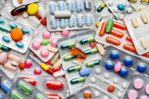 Os preços dos medicamentos em todo o país devem ser reajustados em até 4,5% a partir deste domingo (31) - foto: reprodução