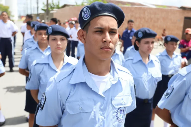 Programa Escola Cívico-Militar (foto: reprodução)