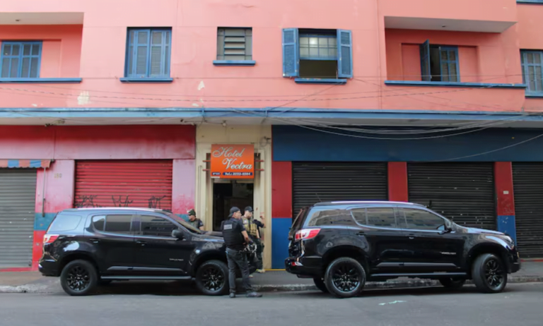 Imóveis usados pelo PCC foram alvos da polícia (Foto: William Moreira)